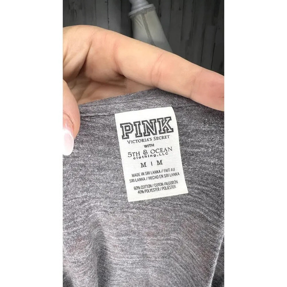 PINK‎ Victoria's Secret Syracuse University Women's Gray T-Shirt Size Medium - Picture 6 of 6